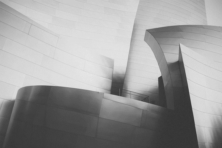 black-and-white-architecture-large ‣ Маркетер